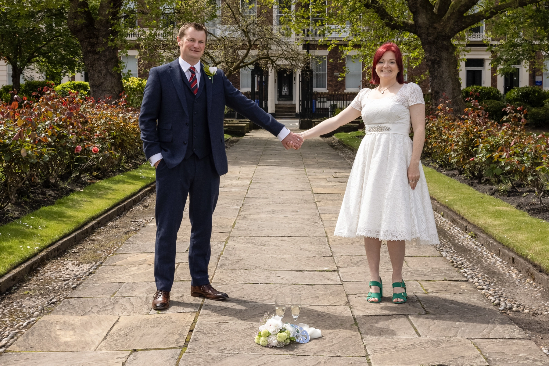 David and Nina's Perfect Example of Simple Wedding Bliss