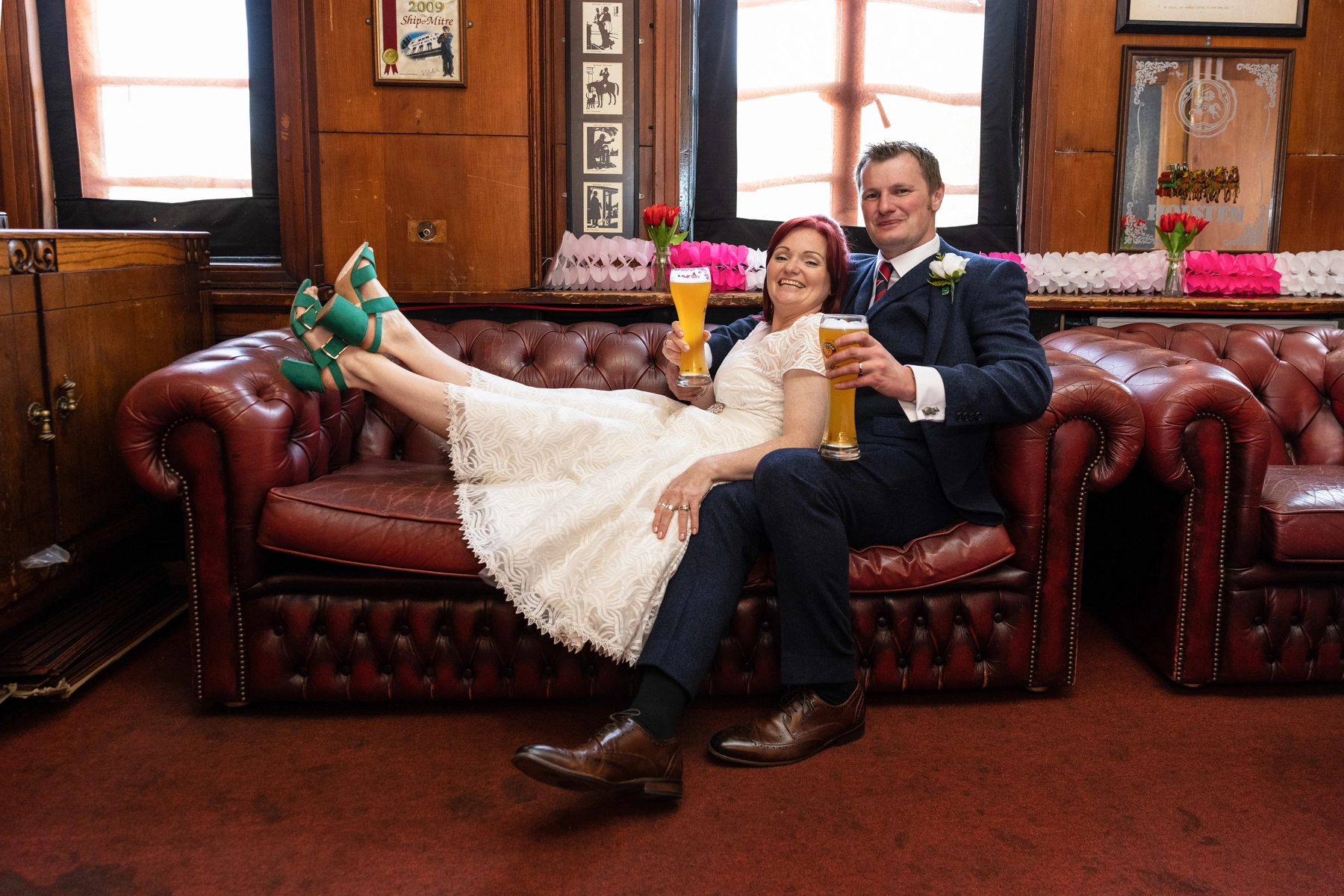 Embracing Intimacy simple weddings